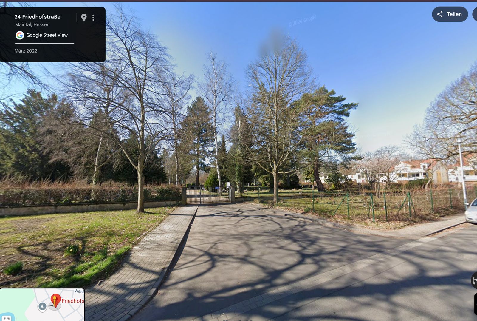 Eingang 2 an der Adresse 24 Friedhofstraße, Maintal, Hessen